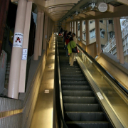 335_central_escalators