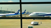 01-005-haneda_747_oki