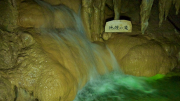 01-021-okinawa_cave_waterfall