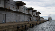 018_otaru_pier_with_jcg