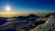 Uhuru Peak (5895m)