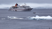 South Shetland - Half Moon Island